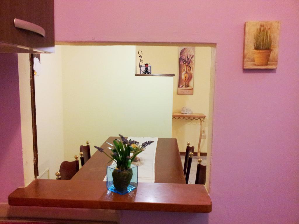 Assisi Casa Degli Angeli Apartment Стая снимка
